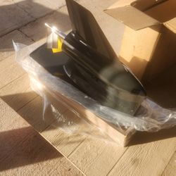 Evanrude  G2 E250 Lower unit brand new Still in box