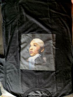 Ariana Grande  sweetner tour tee size small Never worn