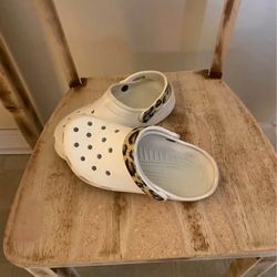 Crocs 