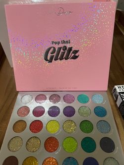 Eya shadow palette