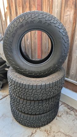 Falken Wildpeak A/T3W 265/75R16