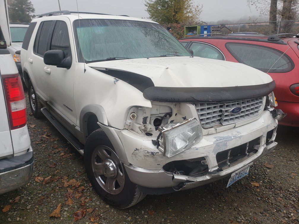 2002 Ford Explorer Parts / Parting out