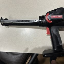 Craftsman Cordless 19.2 V Caulk Gun. 