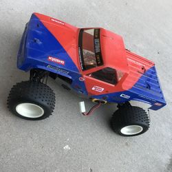 Kyosho Ultima Truck