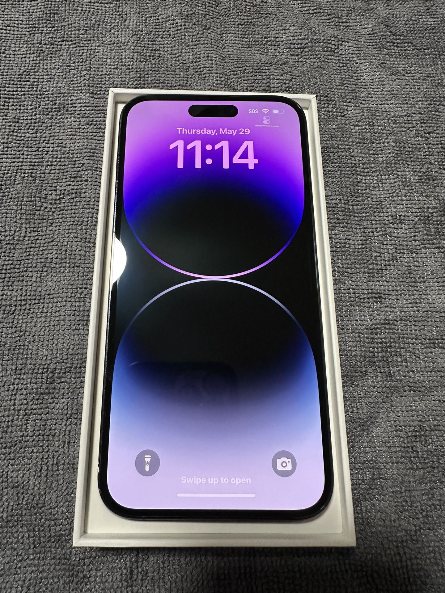 iPhone 14 Pro Max (unlocked)