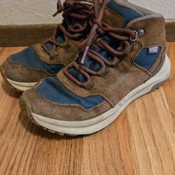 Kids Merrell Ontario Waterproof Hiking Boots Size 1