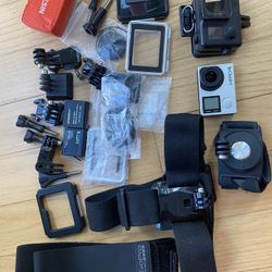 GoPro Hero 4 Silver With Additional Accessories 
