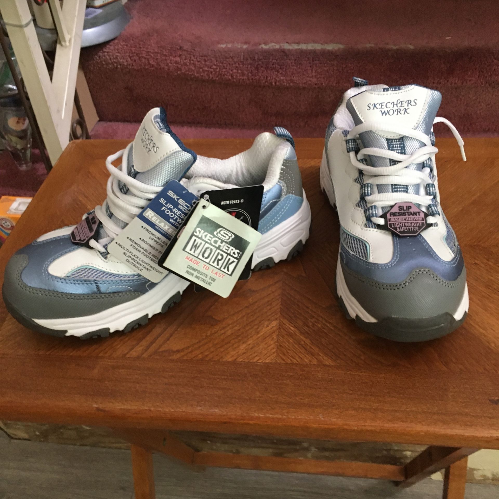 Sketchers, Women Work Shoes, Size 6.5, Slip Resistant, Light Safety Toe