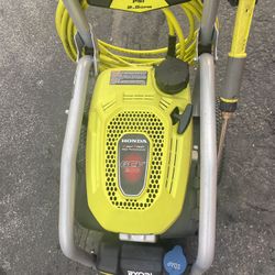 Ryobi HONDA ENGINE 3300psi  Pressure washer 