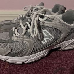 Women’s size 9 New Balance 530 Athletic Rain Cloud / Shadow Grey