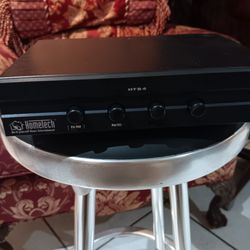 HOMETECH MODEL HTS4. SPEAKER SELECTOT. EN PERFECTA CONDICION