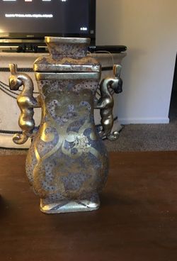 Iorn Table Center Table Decor.