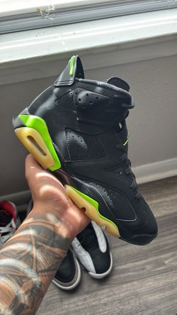 Electric green 6s Sz 8 rep box