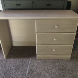 Office Desk/ Vanity Desk/ DESK