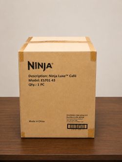 Ninja Luxe™ Café Pro 4 in 1 Espresso machine - New