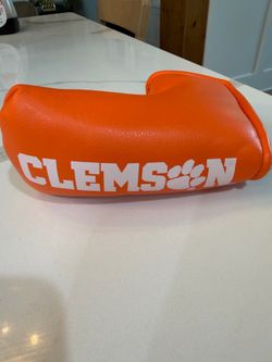 Clemson Tigers blade-style putter headcover