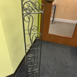 DVD/CD Artistic Metal Rack