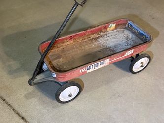 Radio Flyer Red Metal Wagon