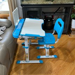 Toddler Functional Desk And chair