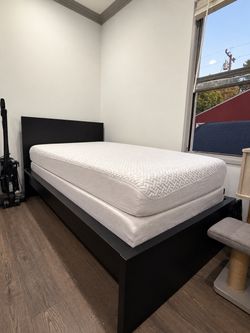 Twin Bed Frame with Mattress