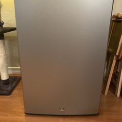 Frigidaire Mini Fridge 