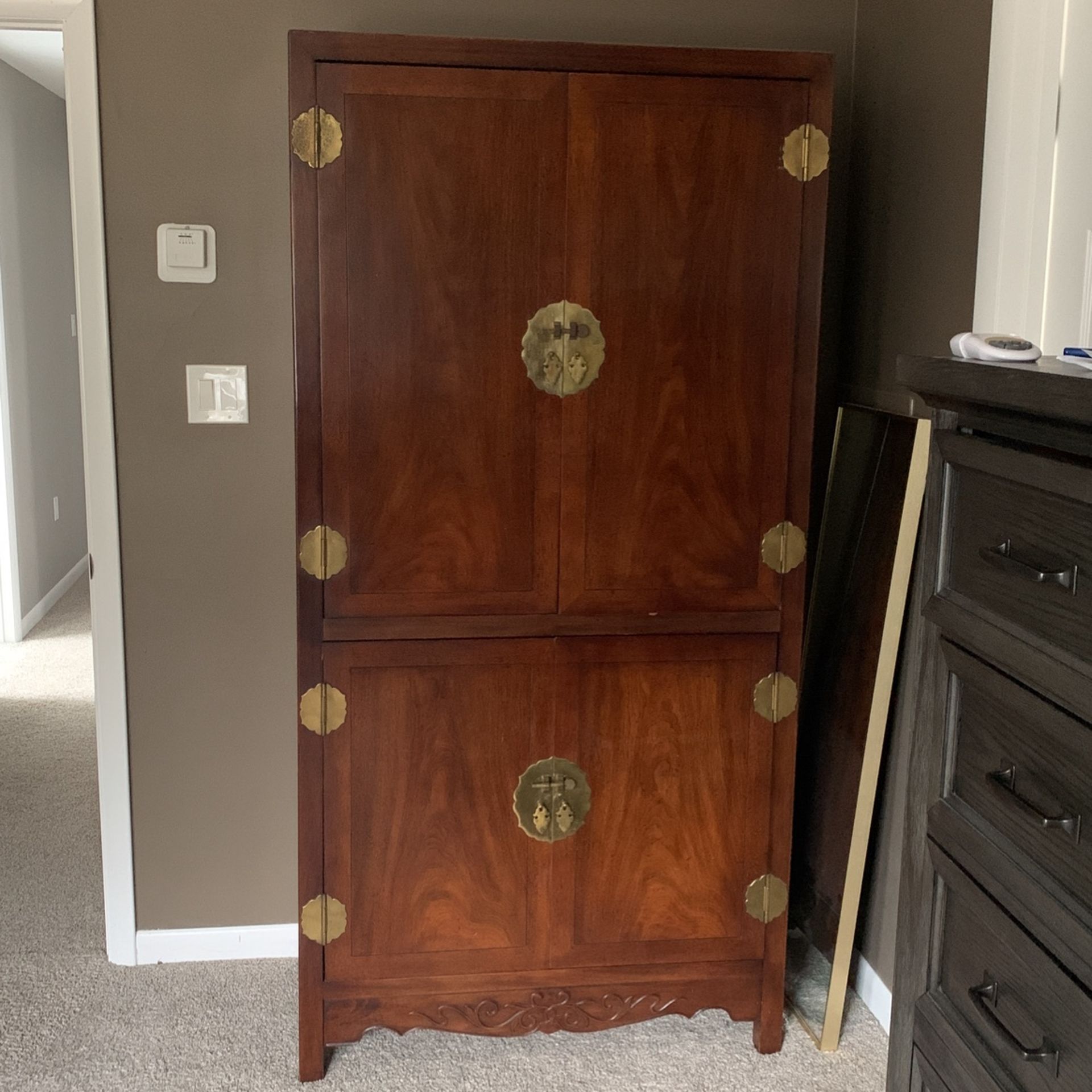 Armoire