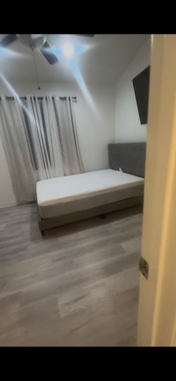 Full size bed