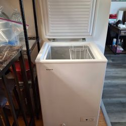 Hotpoint Deep Freezer 