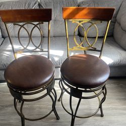 Set Of 2 Bar/ Pub Stools
