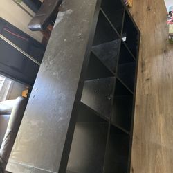 Shelf 8 Cubes