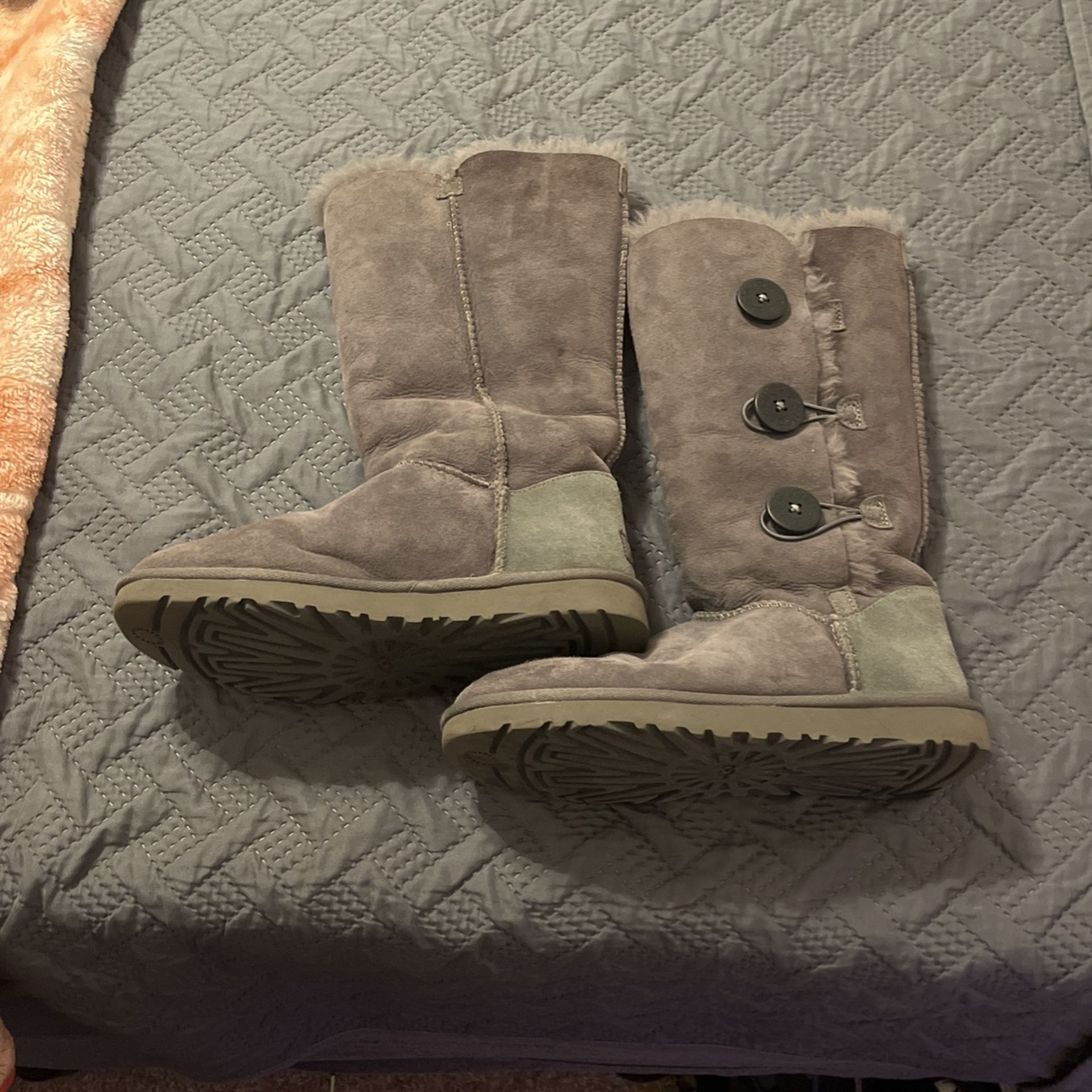 Gray UGGS