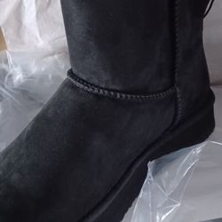 Women's Boots Size 10 New Black