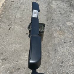 Nissan Frontier Rear Bumper OEM 2005 2006 2007 2008 2009 2010 2011 2012 2013 2014 2015 2016 2017 2018