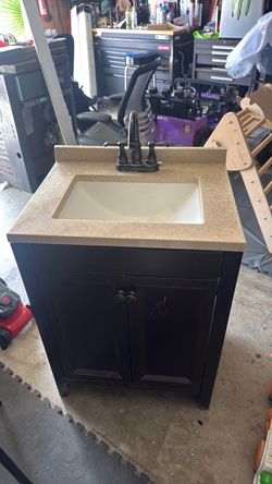 Vanity bathroom sink