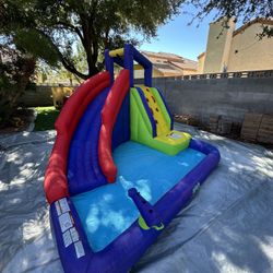 Kids Water Slide (incl. air blower, storage tote, &  free slip n slide) 