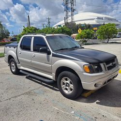 2004 Ford Sport Trac - Owners Truck - Tight And Reliable