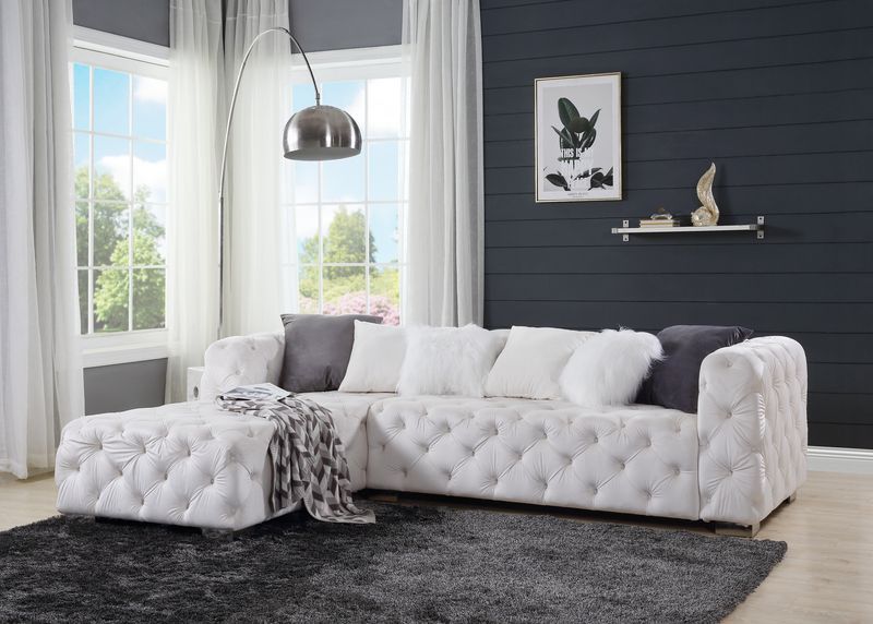 Beautiful Modern Tufted White Sectionals Couch