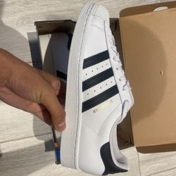 Adidas Superstar