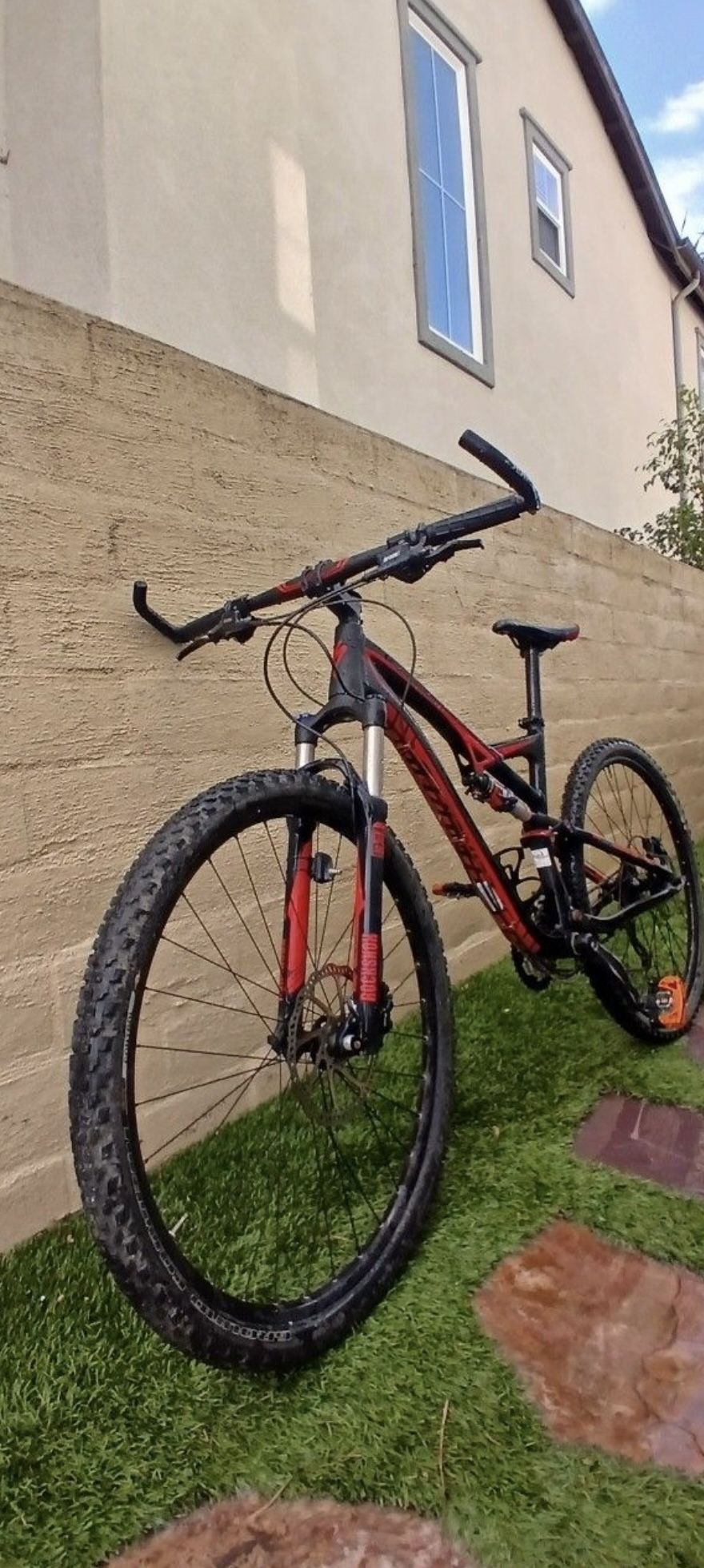 Specialized Full Suspension Mountain Bike