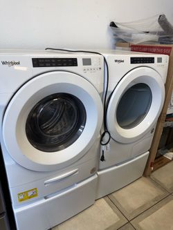 Whirlpool front load washer and electric with vent less dryer set