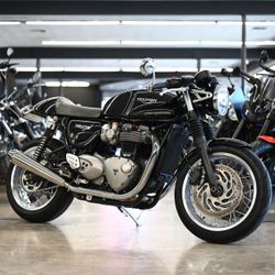 2016 TRIUMPH THRUXTON 1200
