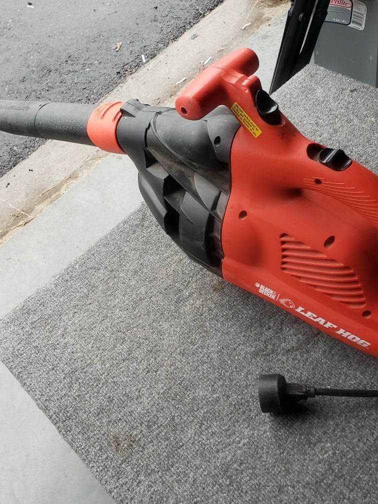 Leaf Blower