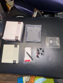 Raspberry Pi 3 NES Classic Case Bundle – Plug & Play!