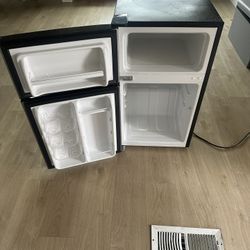 Hisense Refrigerator 