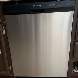 Frigidaire Dishwasher 