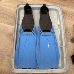 Swim Fin Medium 8 1/2 - 9 1/2