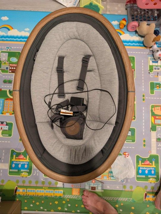 Excellent Condition! Maxi Cosi Cassia Baby Swing