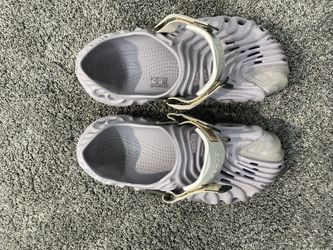 Bemburry Crocs