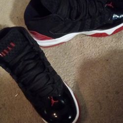 Jordans Black White And Red Size 7