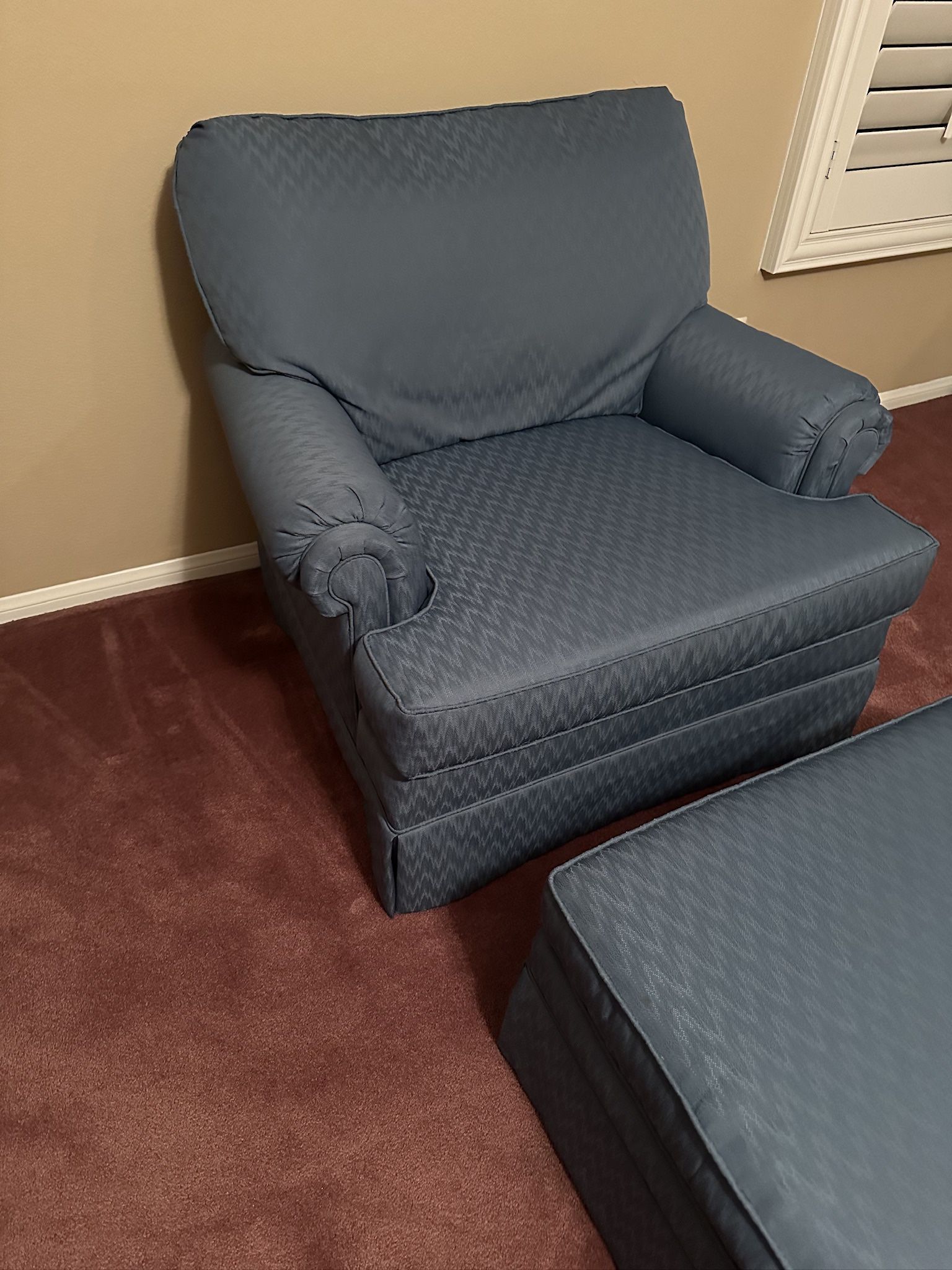 Comfy Cozy Blue Armchair With Ottoman
